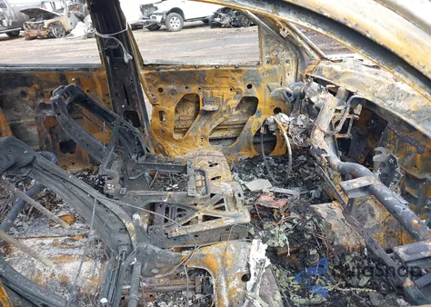 2018 Chevrolet Silverado 1500 1Lt из США, поврежденный, VIN 3GCPCREC2JG168250